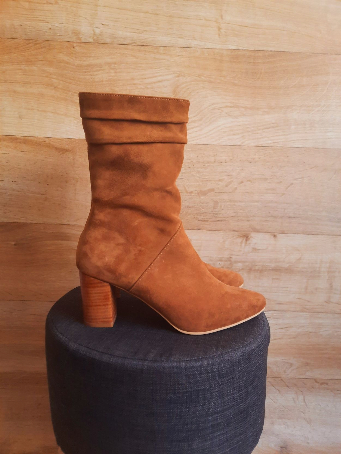 BOTAS ZULLY CAMELL-PRE  ORDER