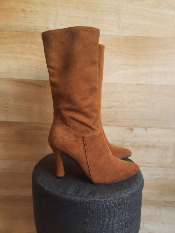 BOTA CAROLA CAMELL GAMUZADO-PRE ORDER