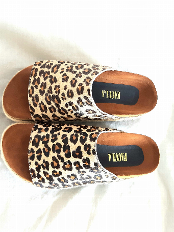 SANDALIAS MAKENA ANIMAL PRINT