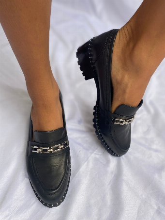 MOCASINES  CATALINA TACHAS NEGRO_ PRE ORDER