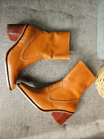 BOTAS VALENCIA CAMELL PRE ORDER