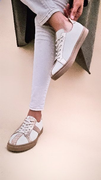Sneakers Thais