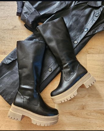 BOTA MADRID NEGRA. PRE ORDER