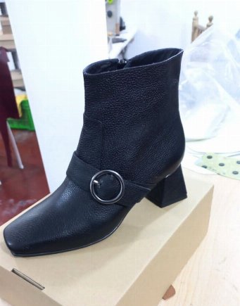 Botines Victoria -  negro