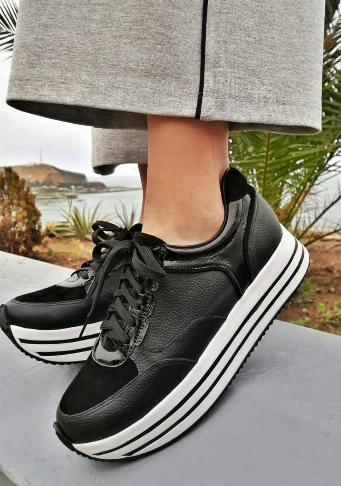 RENATA BLACK PRE ORDER