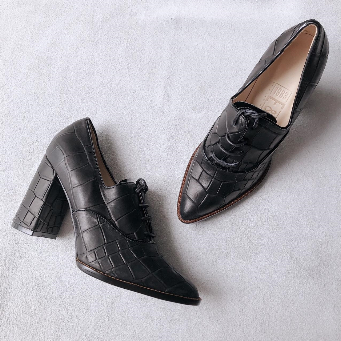 BLACK OXFORD HIGH HEEL