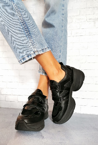 OLIVIA  BLACK PRE ORDER